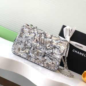 chanel_bus_bag