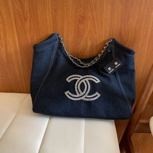 chanel_cerf_tote_bag