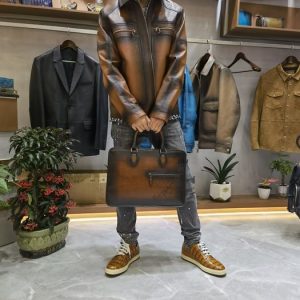 Berluti-Tote-bag-with-stylish-traits-Brown-01A-2