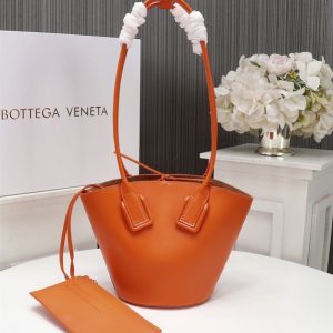Bottega-Veneta-Tote-style-09-Brown-01A