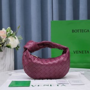 Bottega-Veneta-Tote-style-32-Burgundy-01A