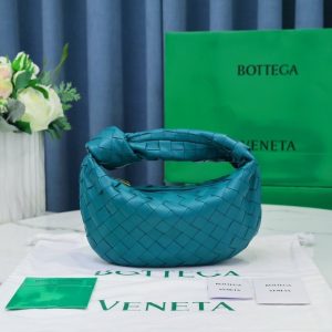 Bottega-Veneta-Tote-style-39-Blue-01A