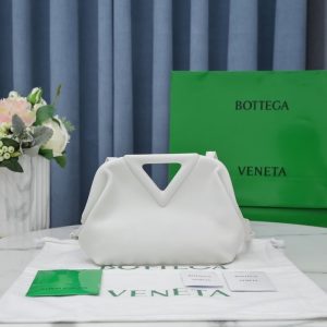 Bottega-Veneta-Tote-style-87-White-01A