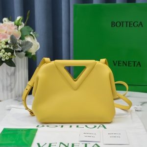 Bottega-Veneta-Tote-style-96-Brown-01A