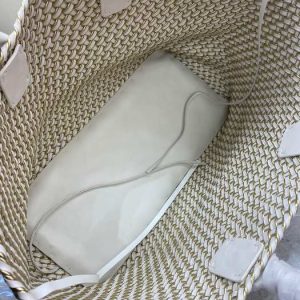 Bottega-Veneta-Woven-Tote-Bag-Beige-01A