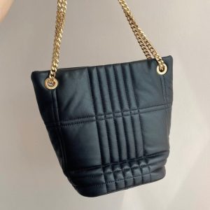 Burberry-Quilted-Tote-Black-01A
