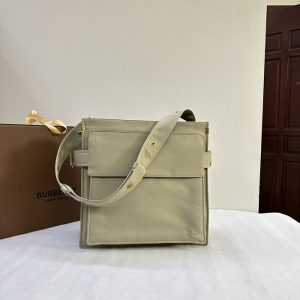 Burberry-Tote-Bag-Beige-01A