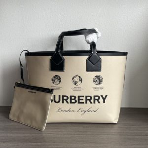Burberry-Tote-Bag-Beige-01A-2