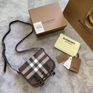 Burberry-Tote-Bag-Brown-01A-2