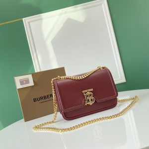 Burberry-Tote-Bag-Burgundy-01A