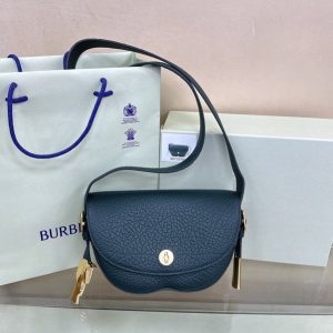 Burberry-Tote-bag-with-modern-design-traits-Navy-01A
