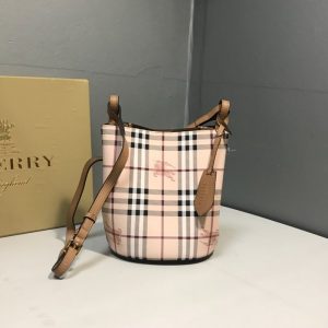 Burberry-Tote-style-10-Beige-01A