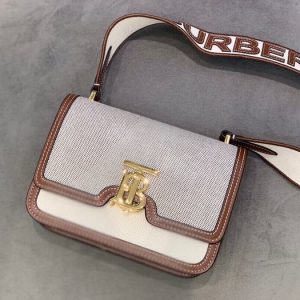 Burberry-Tote-style-100-Beige-01A