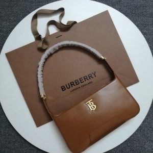 Burberry-Tote-with-shoulder-straps-Brown-01A