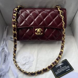 chanel_mini_square_flap_bag
