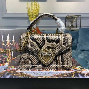 DolceGabbana-DG-crossbody-bag-color-100A