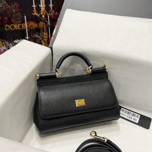DolceGabbana-Tote-bag-with-elegant-design-Black-01A