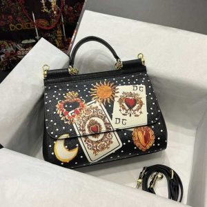 DolceGabbana-Tote-with-floral-design-traits-Black-01A
