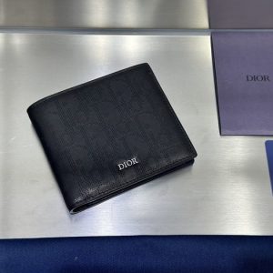 Dior-18123082-size-115x95x17cm-color-25A