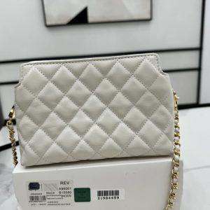 chanel_princess_diana_bag