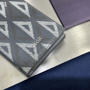 Dior-18123082-size-75x112x19cm-color-34A