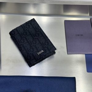 Dior-18123082-size-75x112x19cm-color-36A