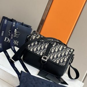 Dior-48123153-size-26x18x6cm-color-83A