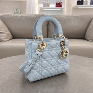 Dior-Quilted-Tote-Grey-01A-2