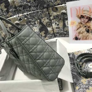 Dior-Quilted-Tote-Grey-01A-3