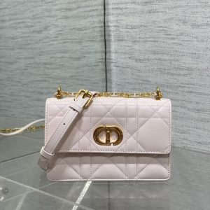 Dior-Tote-Bag-Beige-01A