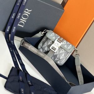 Dior-Tote-Bag-Navy-01A-13