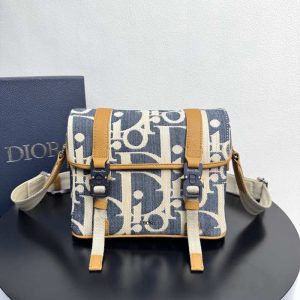 Dior-Tote-Bag-Navy-01A-4