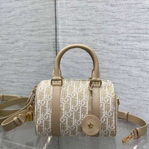 Dior-Tote-Bag-with-Stylish-Features-Beige-01A-5
