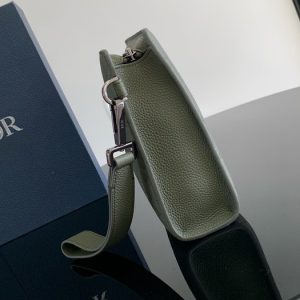 Dior-Tote-Bag-with-elegant-design-traits-Green-01A