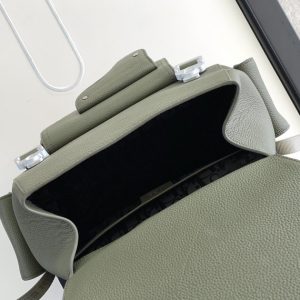 Dior-Tote-bag-with-distinctive-features-Green-01A