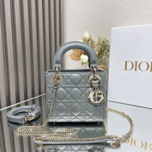 Dior-Tote-bag-with-structured-design-Grey-01A-2