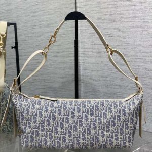 Dior-Tote-bag-with-stylish-features-Beige-01A-2