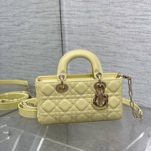 Dior-Tote-bag-with-stylish-features-Brown-01A