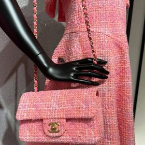chanel_tweed_flap_bag