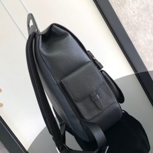 Dior-Tote-bag-with-stylish-traits-Grey-01A-2