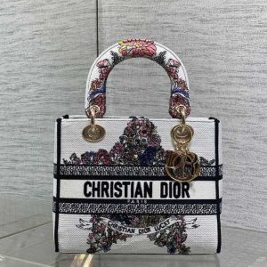 Dior-Tote-style-06-White-01A
