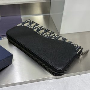 Dior-Tote-style-09-Black-01A-2