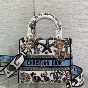 Dior-Tote-style-09-White-01A