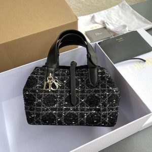 Dior-Tote-style-112-Black-01A