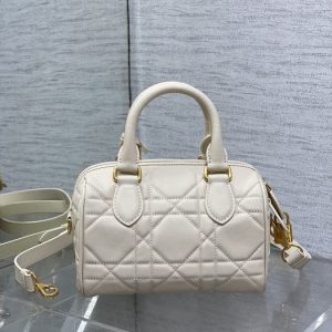 Dior-Tote-style-115-Beige-01A