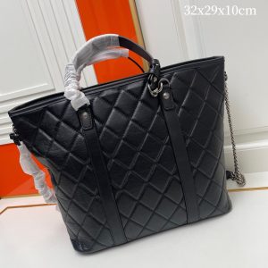 chanel_woven_bag