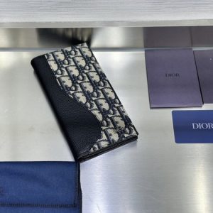 Dior-Tote-style-120-Black-01A