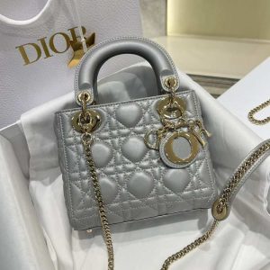 Dior-Tote-style-13-Grey-01A