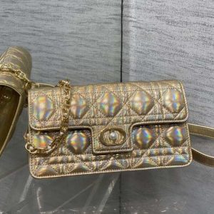 Dior-Tote-style-24-Beige-01A