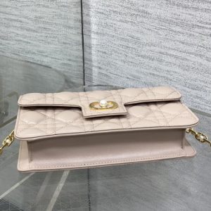 Dior-Tote-style-30-Beige-01A